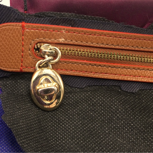 Coach Gold Tone Turnlock Bag Charm Zipper Pull Charm - Picture 2 of 6